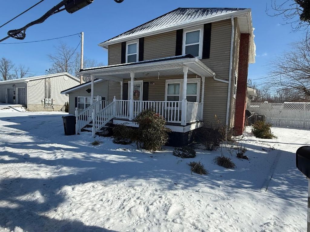 Photo of 537 Laurel Street St, Greenup, KY 41144 (MLS # 60084)