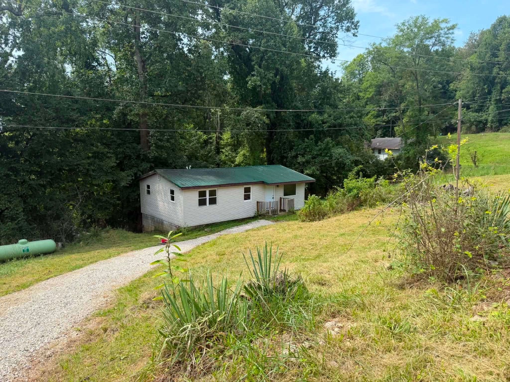 Photo of 521 Morrow Road, Huntington, WV 25701 (MLS # 61112)
