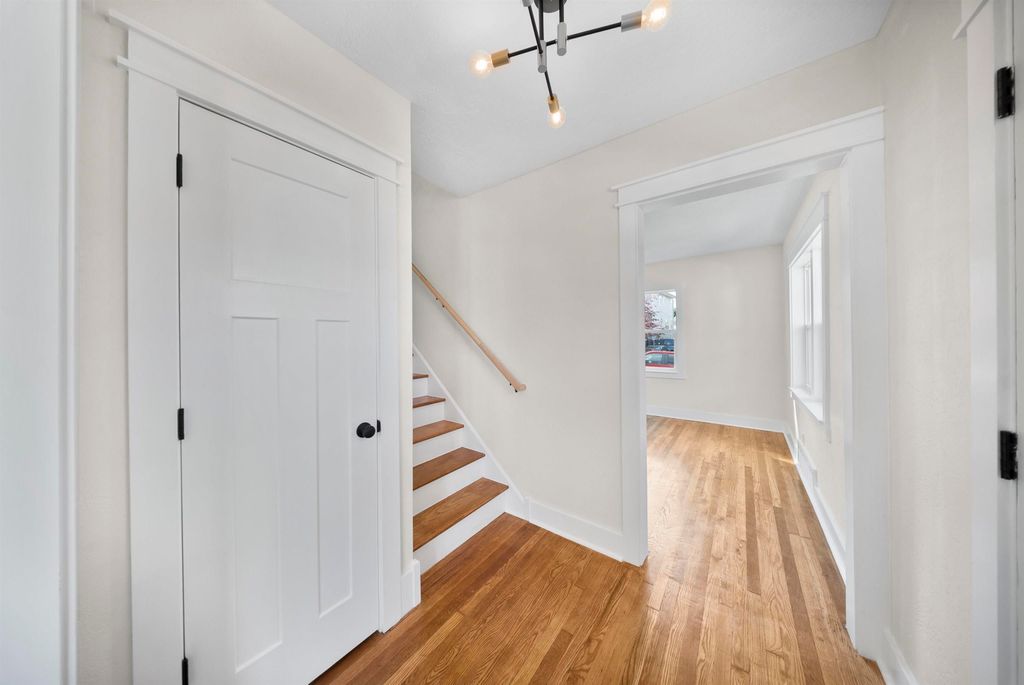 Photo of 1620 Spring Park Street St, Ashland, KY 41101 (MLS # 60169)