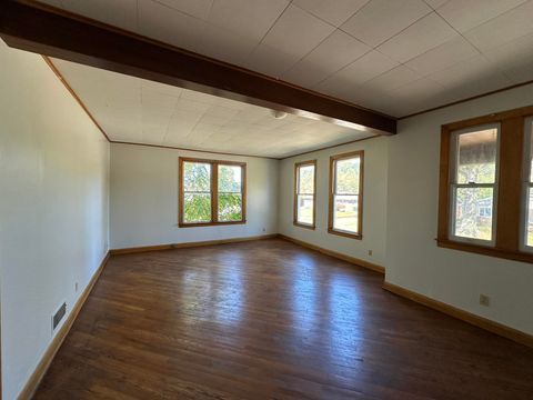 Tiny photo for 1418141812 S Seventh Street, Ironton, OH 45638 (MLS # 60237)