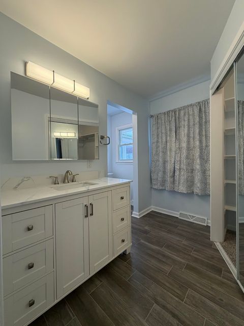 Tiny photo for 4840 Sherwood Drive, Ashland, KY 41102 (MLS # 60256)