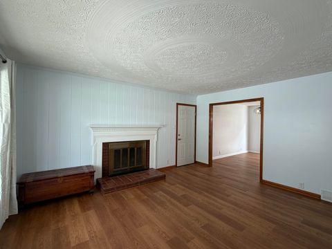 Tiny photo for 4840 Sherwood Drive, Ashland, KY 41102 (MLS # 60256)