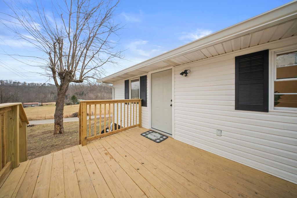 Photo of 3304 Laurel Road, Greenup, KY 41144 (MLS # 60141)