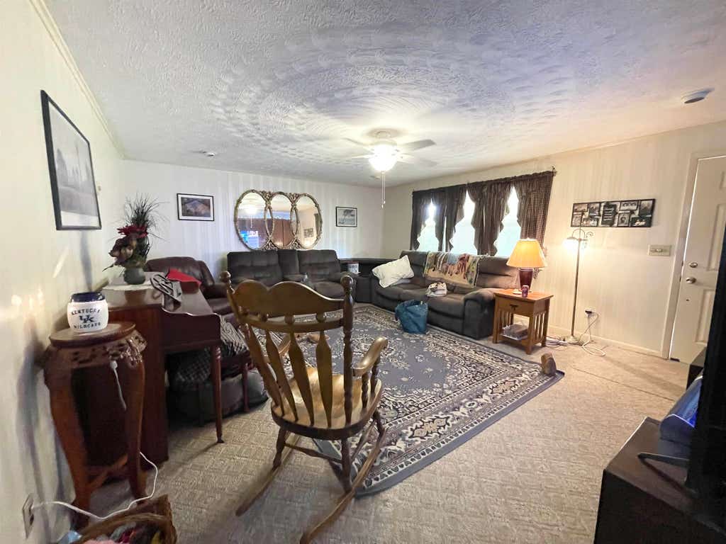Photo of 789 Cherokee Road, Raceland, KY 41169 (MLS # 60636)