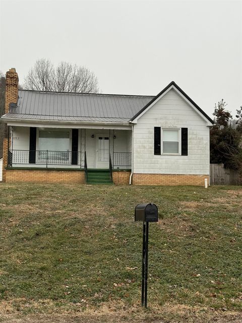 Photo of 199 James Hannah Drive, South Shore, KY 41175 (MLS # 60073)