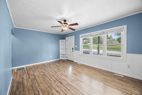 Tiny photo for 1129 Grandview Drive DR, Flatwoods, KY 41139 (MLS # 61107)