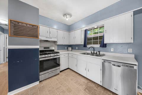 Tiny photo for 1705 Mary Ellen Drive DR, Flatwoods, KY 41139 (MLS # 60957)