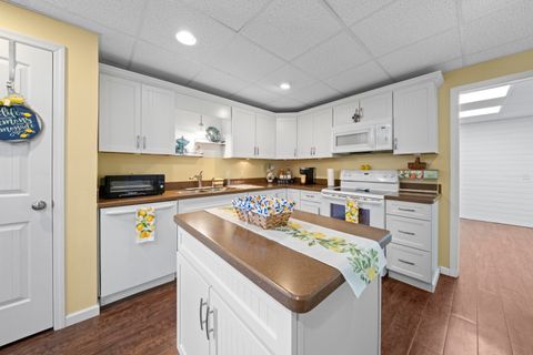 Tiny photo for 37 Crossbow Road ST, Grayson, KY 41143 (MLS # 60987)