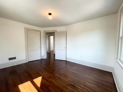 Tiny photo for 4320 Gartin Avenue Ave, Ashland, KY 41101 (MLS # 61237)