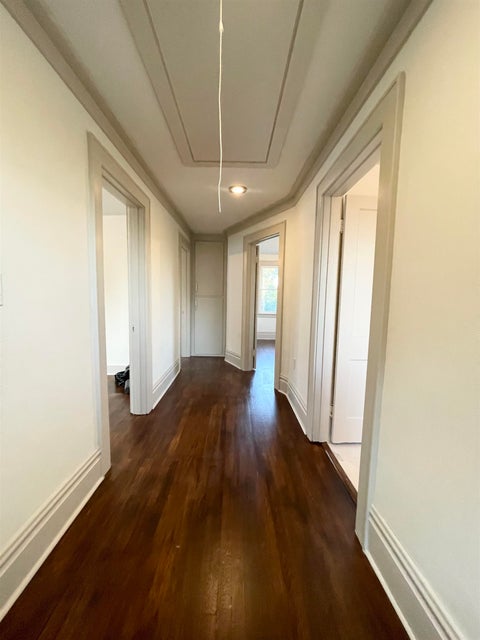 Tiny photo for 4320 Gartin Avenue Ave, Ashland, KY 41101 (MLS # 61237)