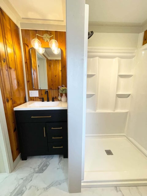 Tiny photo for 4320 Gartin Avenue Ave, Ashland, KY 41101 (MLS # 61237)