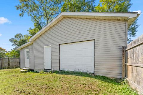 Tiny photo for 2615 Roberts Street, Flatwoods, KY 41139 (MLS # 59604)