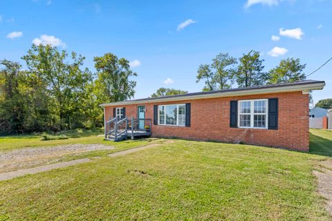 Tiny photo for 2615 Roberts Street, Flatwoods, KY 41139 (MLS # 59604)