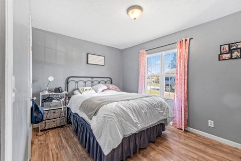 Tiny photo for 2615 Roberts Street, Flatwoods, KY 41139 (MLS # 59604)