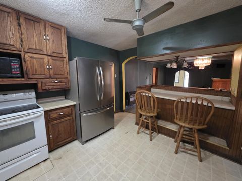 Tiny photo for 2661 County Road 5, Kitts Hill, OH 45645 (MLS # 60241)