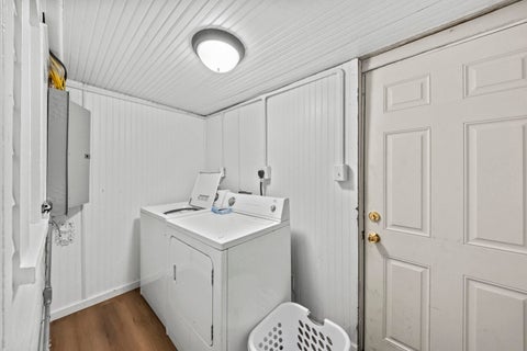 Tiny photo for 841 Montgomery Avenue, Ashland, KY 41101 (MLS # 61241)