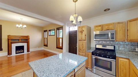 Tiny photo for 840 13th Street, Huntington, WV 25701 (MLS # 59587)