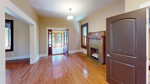 Tiny photo for 840 13th Street, Huntington, WV 25701 (MLS # 59587)