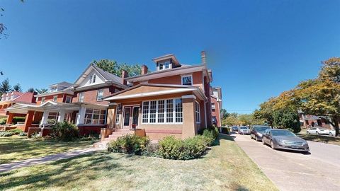 Tiny photo for 840 13th Street, Huntington, WV 25701 (MLS # 59587)
