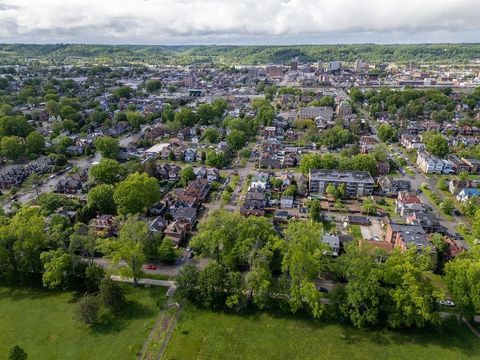 Tiny photo for 840 13th Street, Huntington, WV 25701 (MLS # 59587)
