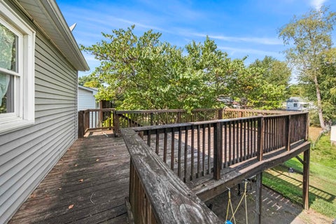 Tiny photo for 4321 Grandview Drive, Ashland, KY 41101 (MLS # 61225)