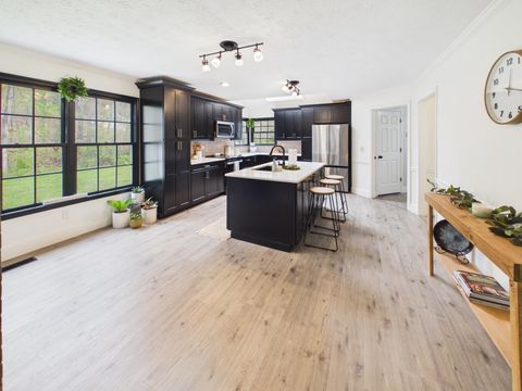 Tiny photo for 101 Bluebird Drive, Russell, KY 41169 (MLS # 60487)