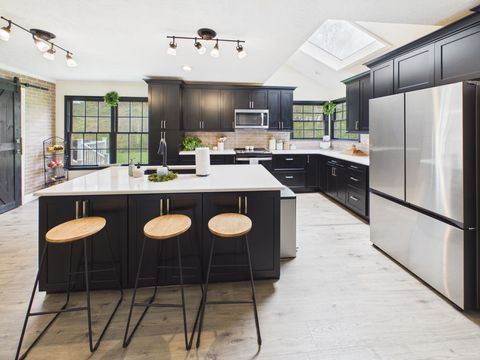 Tiny photo for 101 Bluebird Drive, Russell, KY 41169 (MLS # 60487)