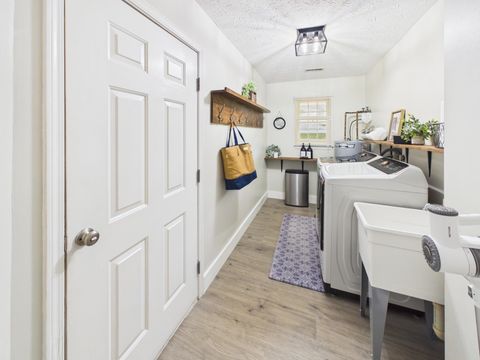 Tiny photo for 101 Bluebird Drive, Russell, KY 41169 (MLS # 60487)