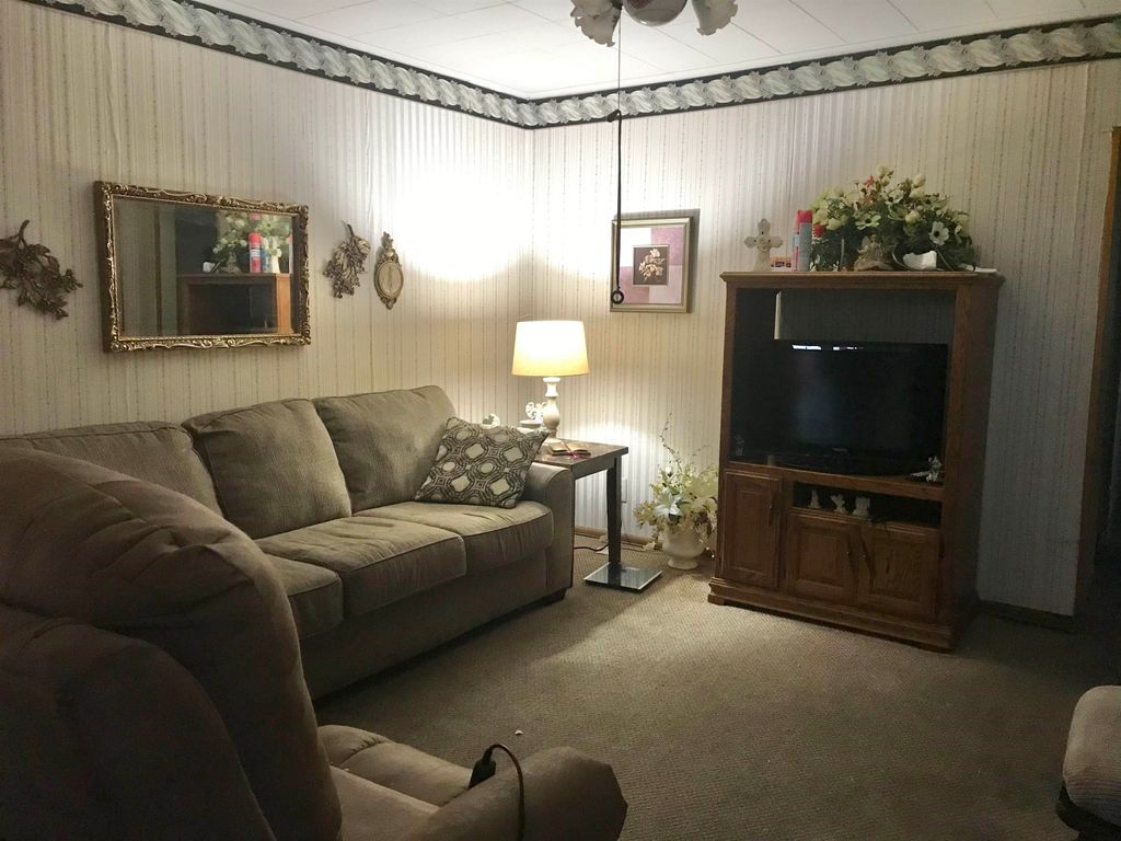 Photo of 192 E Second Avenue, South Shore, KY 41175 (MLS # 59958)