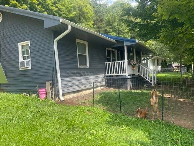Photo of 1528 Smith Branch Rd. RD, Greenup, KY 41144 (MLS # 61118)