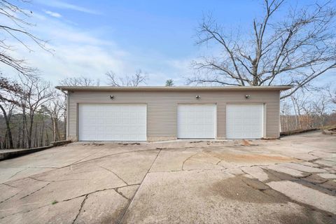 Tiny photo for 6037 Lynnwood Court Ct, Catlettsburg, KY 41129 (MLS # 60214)