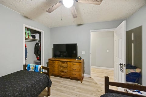 Tiny photo for 217 Iowa Street ST, Ashland, KY 41102 (MLS # 61461)