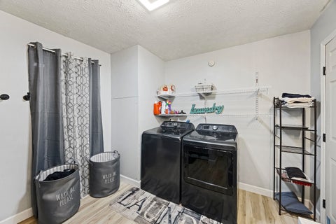 Tiny photo for 217 Iowa Street ST, Ashland, KY 41102 (MLS # 61461)