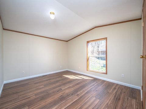 Tiny photo for 1154 Wall Street, Olive Hill, KY 41164 (MLS # 60230)