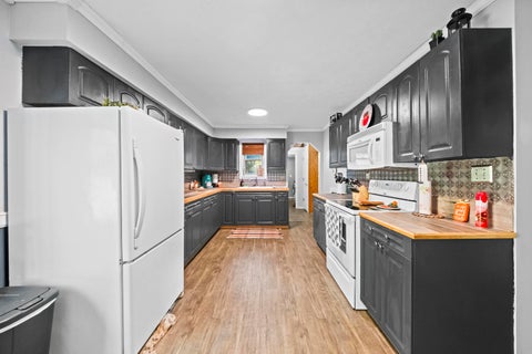 Tiny photo for 1627 KY-1, Greenup, KY 41144 (MLS # 61463)