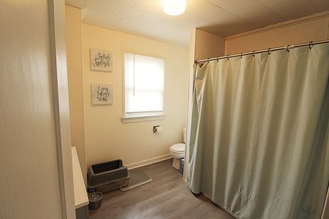 Tiny photo for 2409 Hilton Avenue, Ashland, KY 41101 (MLS # 60493)