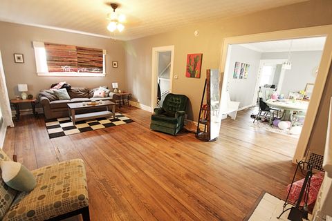 Tiny photo for 2409 Hilton Avenue, Ashland, KY 41101 (MLS # 60493)