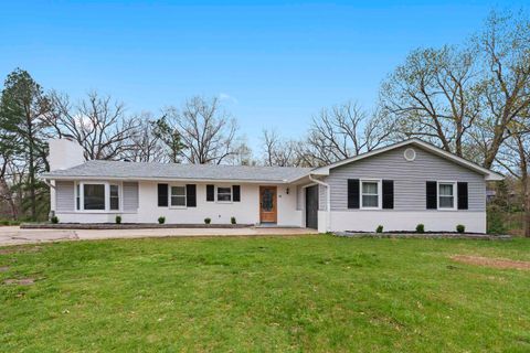 132 Crestview Road, Russell, KY 41169 - #: 56747