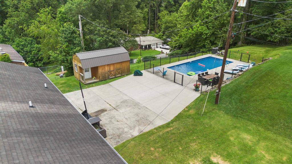 Photo of 1087 Fox Drive Dr, Russell, KY 41169 (MLS # 58991)