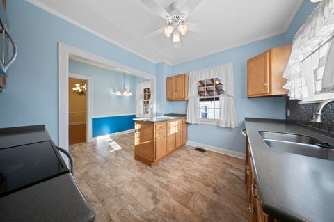 Tiny photo for 2650 Central Parkway Pkwy, Ashland, KY 41102 (MLS # 60060)