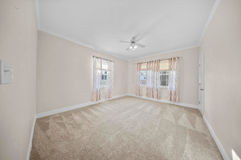 Tiny photo for 2650 Central Parkway Pkwy, Ashland, KY 41102 (MLS # 60060)