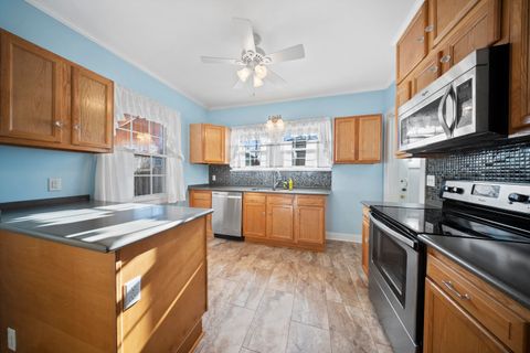 Tiny photo for 2650 Central Parkway Pkwy, Ashland, KY 41102 (MLS # 60060)