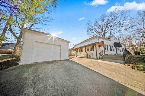 Tiny photo for 2650 Central Parkway Pkwy, Ashland, KY 41102 (MLS # 60060)