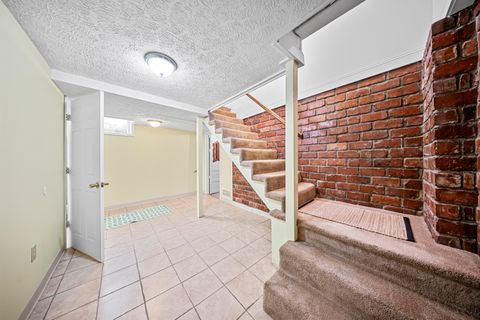 Tiny photo for 2650 Central Parkway Pkwy, Ashland, KY 41102 (MLS # 60060)