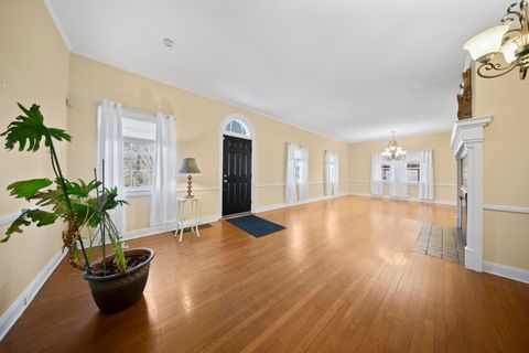 Tiny photo for 2650 Central Parkway Pkwy, Ashland, KY 41102 (MLS # 60060)