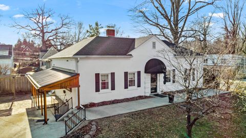 Tiny photo for 2650 Central Parkway Pkwy, Ashland, KY 41102 (MLS # 60060)