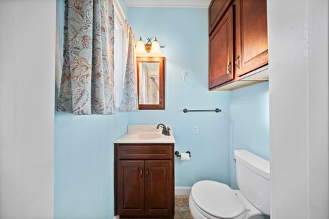 Tiny photo for 2650 Central Parkway Pkwy, Ashland, KY 41102 (MLS # 60060)