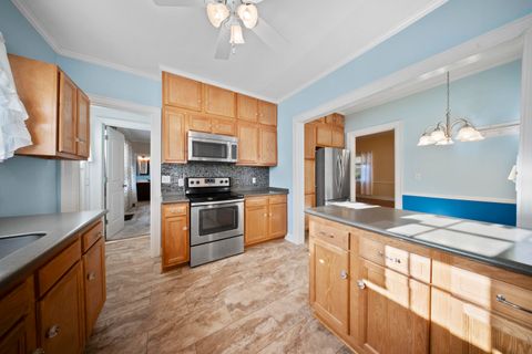 Tiny photo for 2650 Central Parkway Pkwy, Ashland, KY 41102 (MLS # 60060)