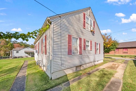 Tiny photo for 1516 Hager Street, Ashland, KY 41102 (MLS # 61466)