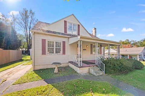 Tiny photo for 1516 Hager Street, Ashland, KY 41102 (MLS # 61466)